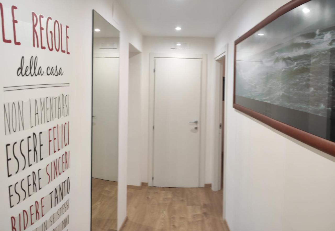 New Little House Hotel Naples Exterior photo